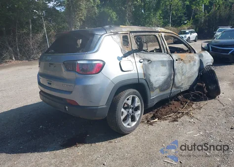 2020 Jeep Compass Limited из США, поврежденный, VIN 3C4NJDCB9LT137971